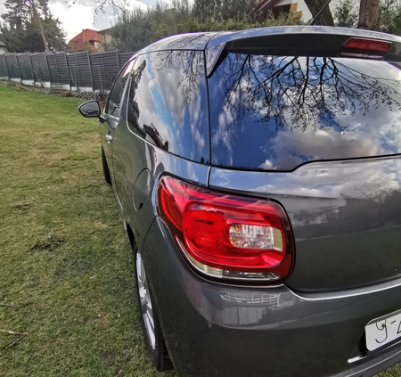 Citroen DS3 cena 24900 przebieg: 207200, rok produkcji 2015 z Puławy małe 191